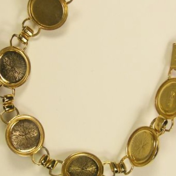 Vintage Monet Enamel Link Bracelet - Picture 12 of 12